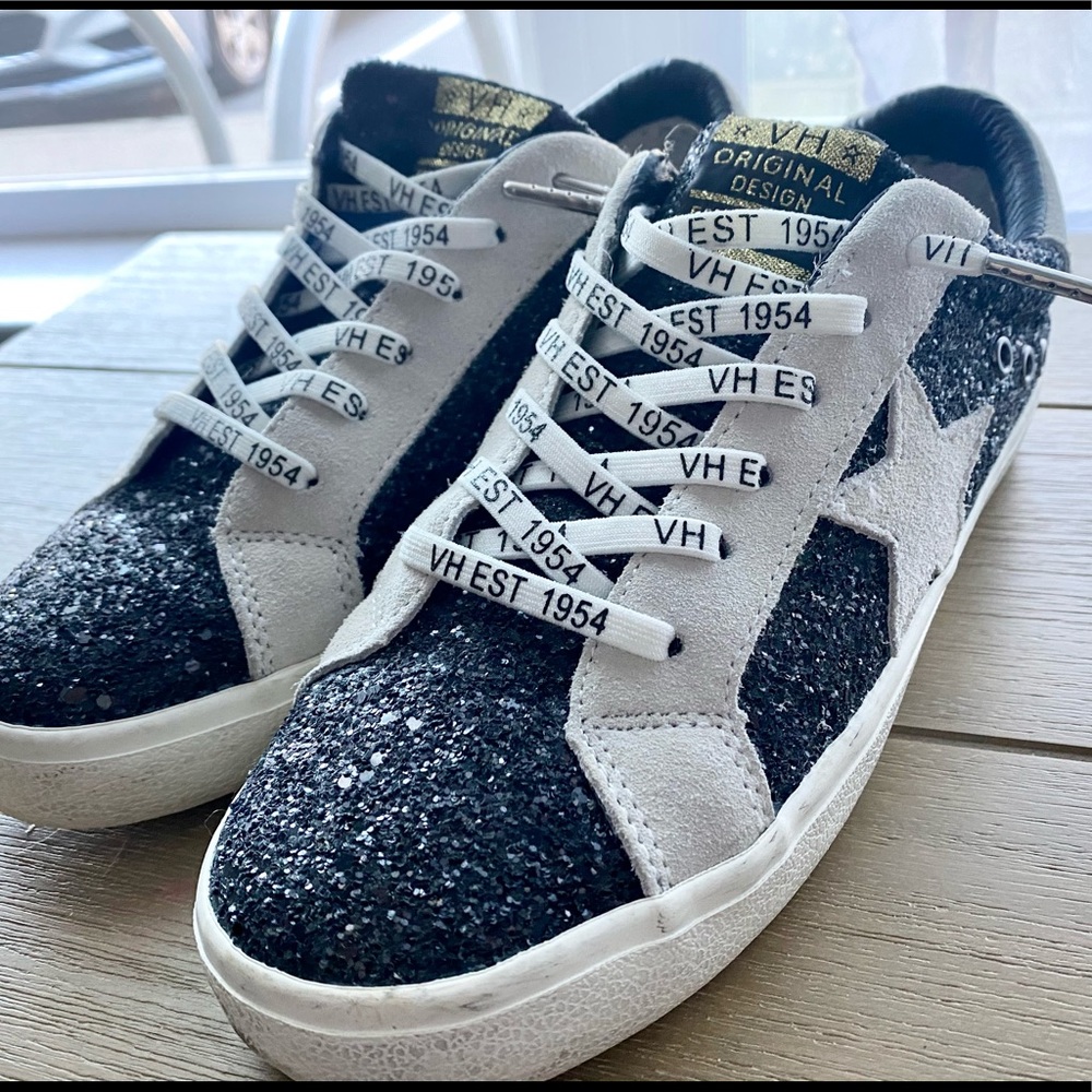 Vintage Havana Black Sparkle Star Sneakers